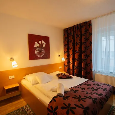 Na Pekárně 3* Sušice