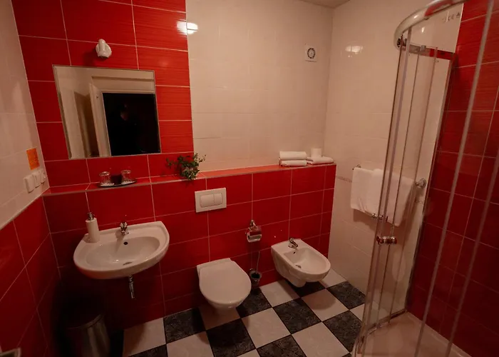 Na Pekarne Hotel 3*